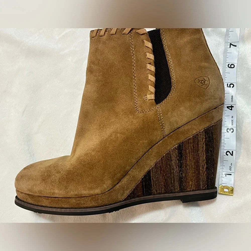 Ariat Women's Tan Brown Leather Wedge Ankle Boots Size 9.5 - Picture 12 of 14